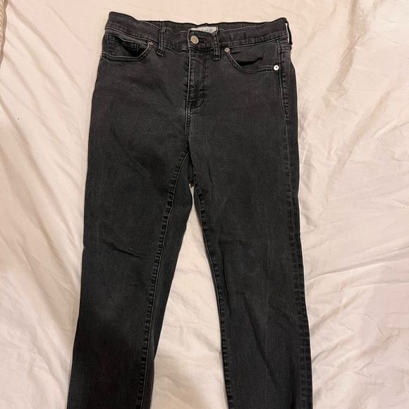 High Riser Skinny Skinny Jeans in Atlantic Distressed Black - Picture 2 of 6